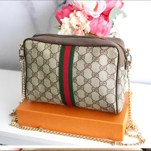 💖GUCCI Web Sherryline Clutch on Chain